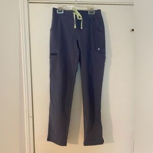 Figs Yola skinny scrub